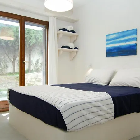 Hébergement de vacances Villa Alex By The 4 Travellers *