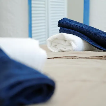 Villa Alex By The 4 Travellers 度假居 希维利