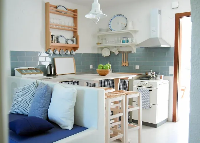 Villa Alex By The 4 Travellers 希维利