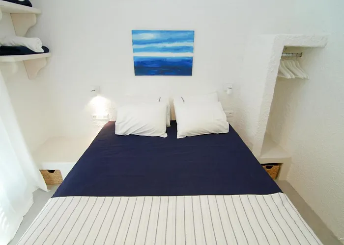 Villa Alex By The 4 Travellers 度假居 *